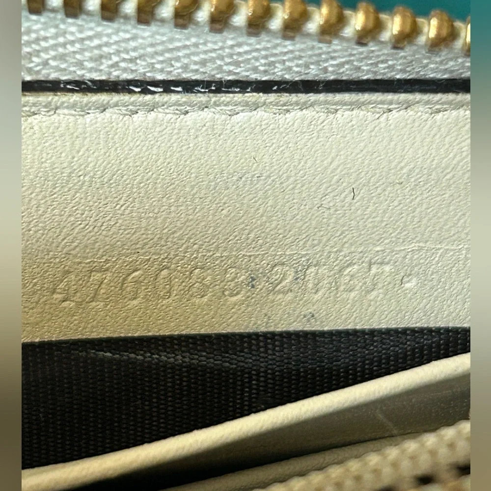 GUCCI Sylvie Web Accent Sherry Line Leather Accordion Zip Around Long Wallet